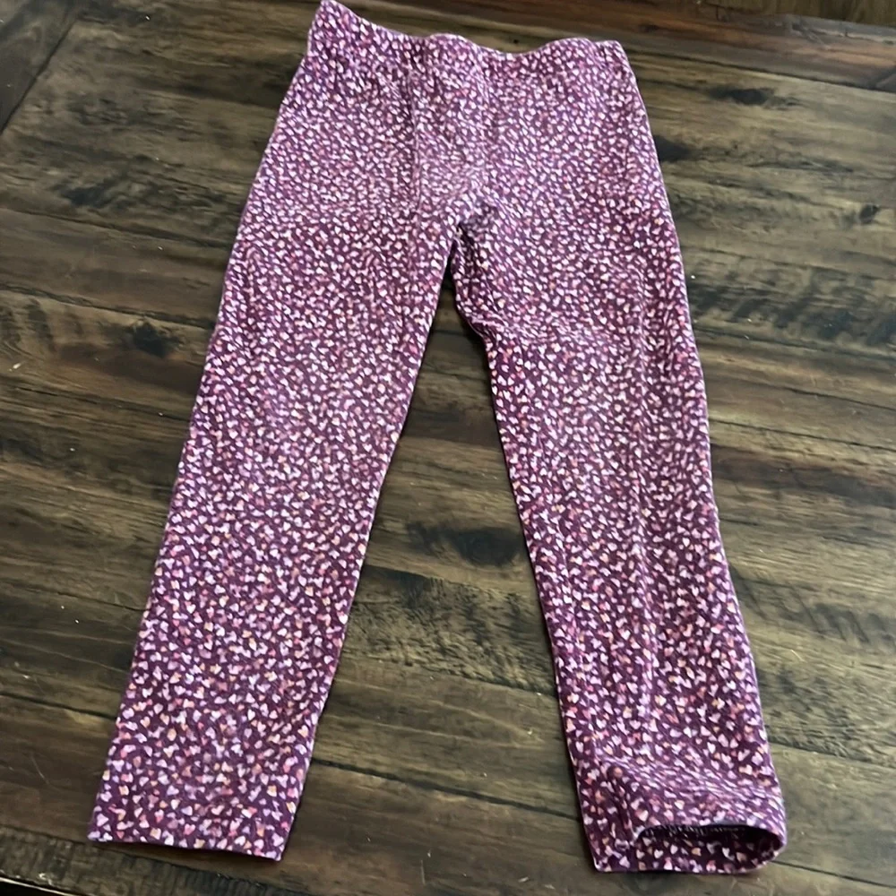 4T Osh Kosh B’Gosh Purple Legging with tiny heart print